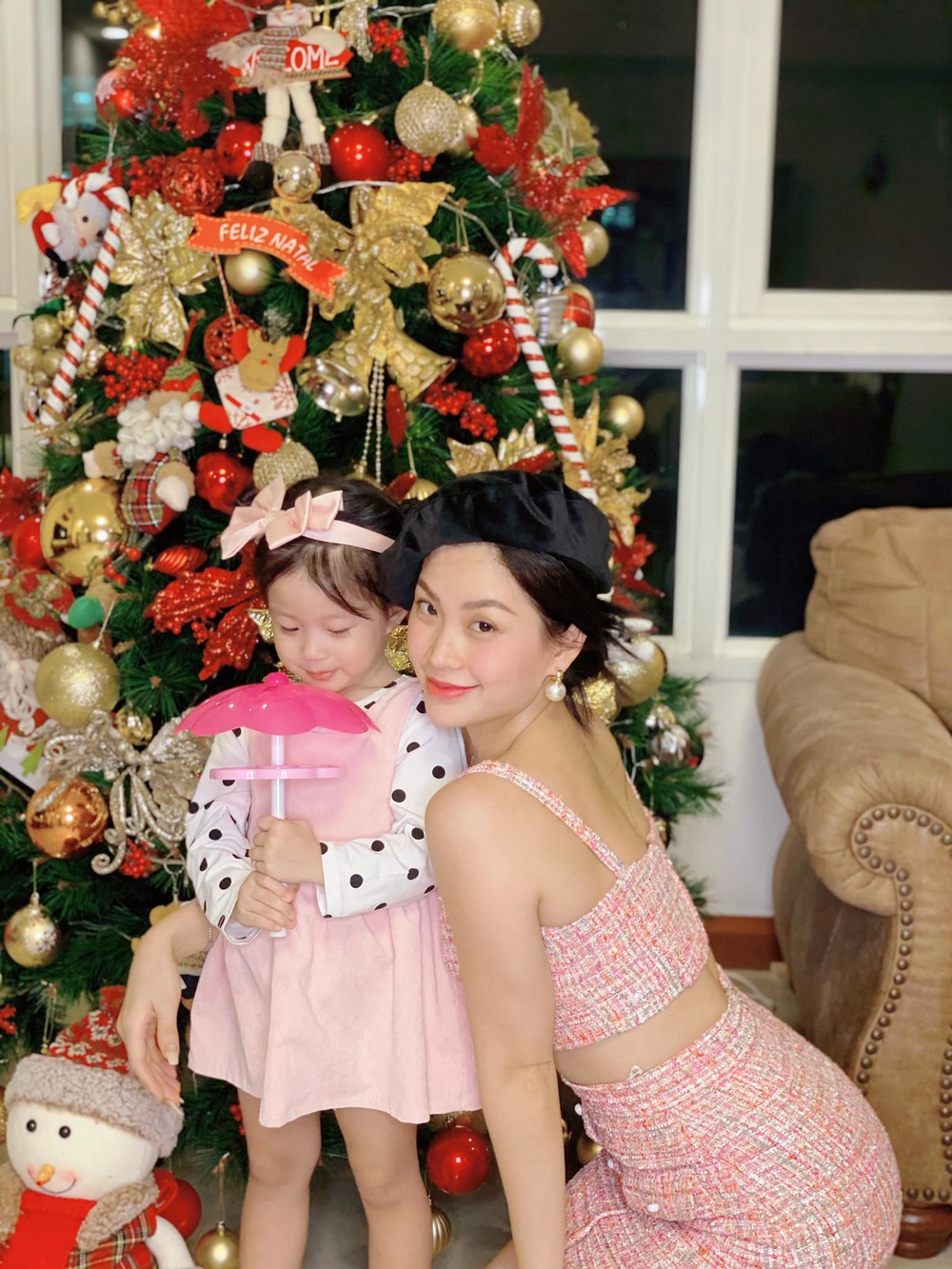 Sao Việt tất bật trang trí không gian Noel tại nhà đầy màu sắc - Tin sao Viet - Tin tuc sao Viet - Scandal sao Viet - Tin tuc cua Sao - Tin cua Sao
