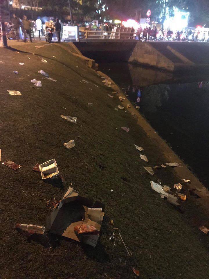 Sau Festival Hoa, Đà Lạt lại ngập trong rác thải