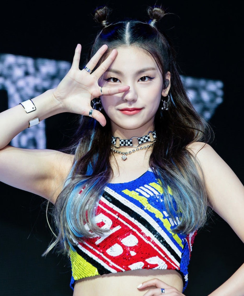 Top 5 idol nữ có gương mặt đẹp nhất Kpop: Jennie chỉ xếp thứ 2