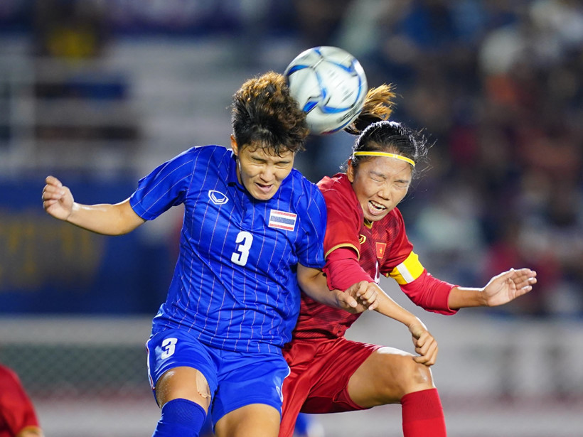  
Tuyển nữ Việt Nam và tuyển nữ Thái Lan là hai cường quốc môn bóng đá nữ Đông Nam Á.