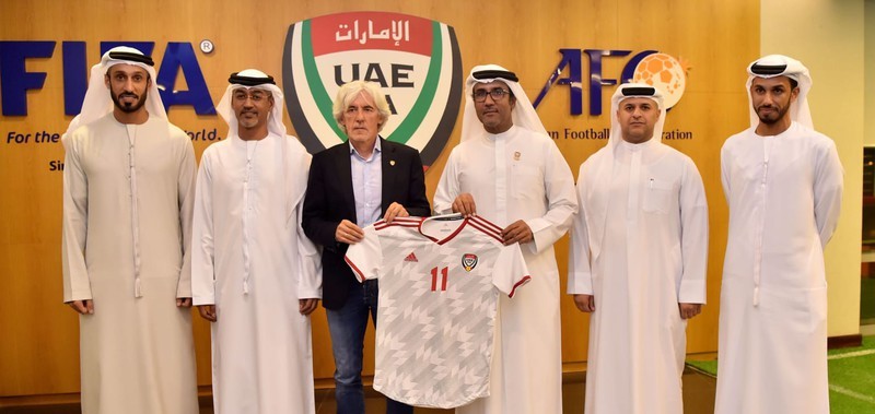  
UAE cũng có tân "thuyền trưởng".