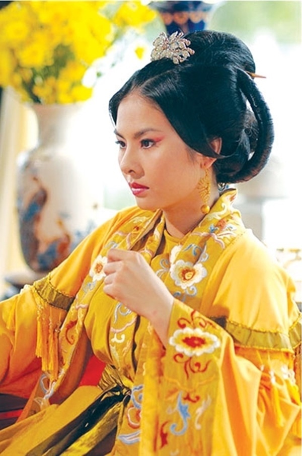 Điểm danh những nữ diễn viên tham gia nhiều phim Việt nhất thập kỷ