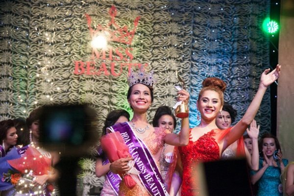 
Hoài Sa dành chiến thắng tại Miss Beauty 2015