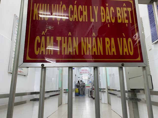  
Việt Nam cũng đã ghi nhận 2 trường hợp mắc bệnh viêm phổi lạ. (Ảnh: Thanh Niên).