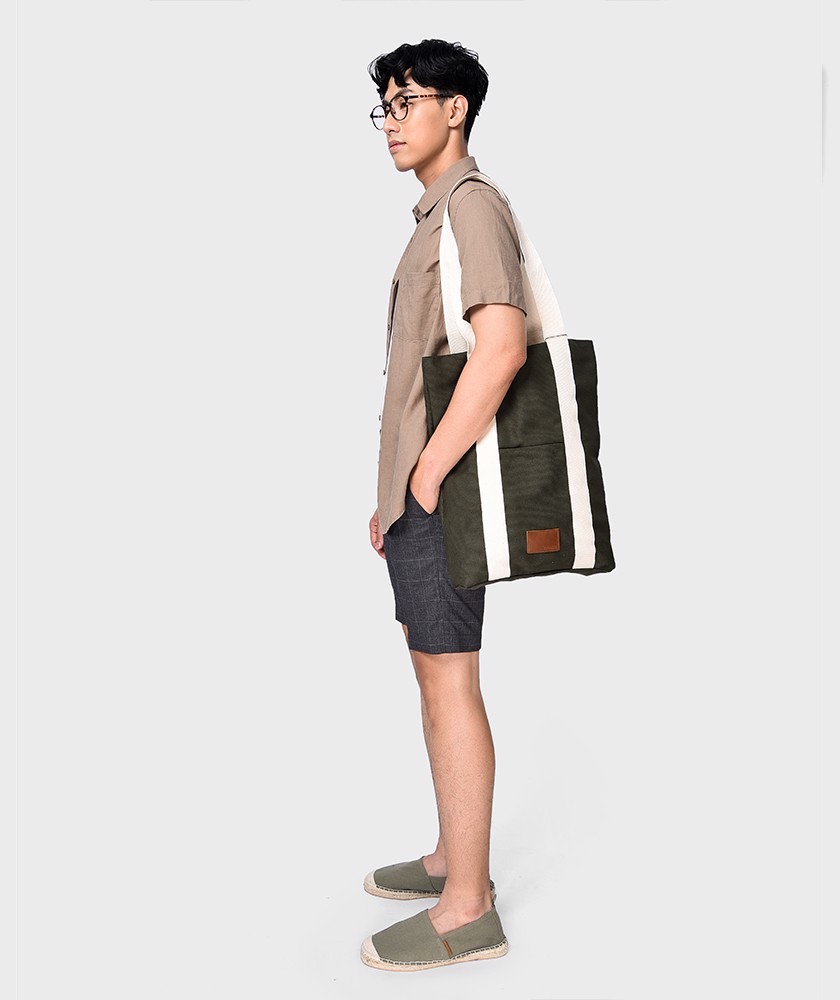  
Túi tote cho nam phong cách Hàn Quốc trẻ trung, năng động