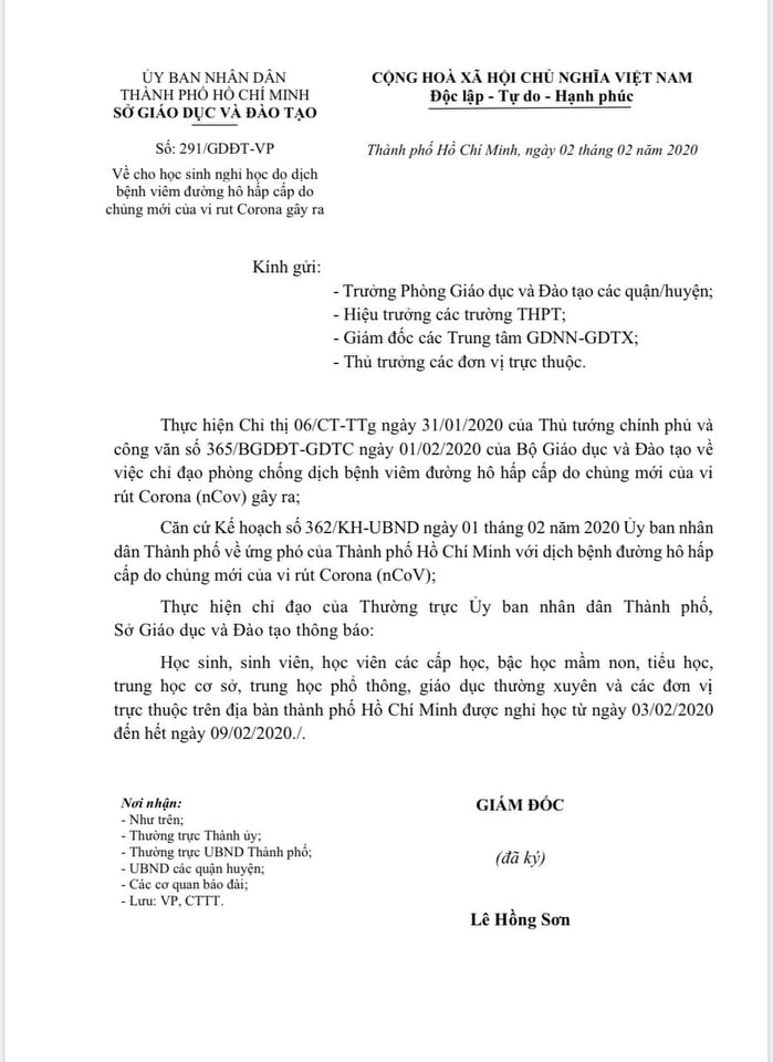  
Công văn chính thức được UBND TP.HCM gửi đến các trường trên địa bàn, cho học sinh nghỉ thêm một tuần sau Tết Nguyên Đán. Ảnh: Pháp Luật