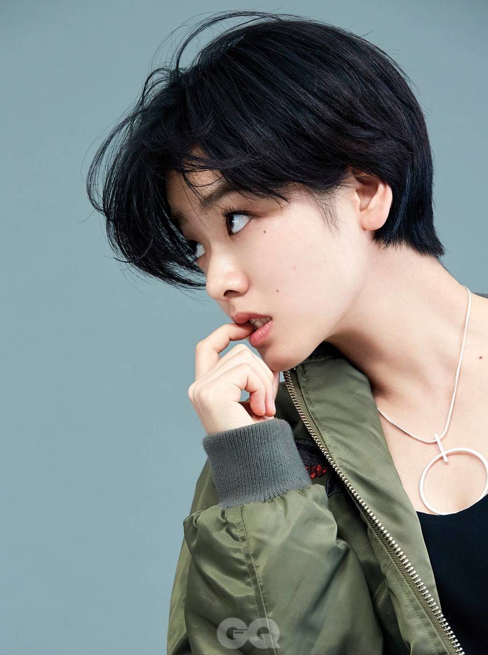 Lee Joo Young: Người đẹp phi giới tính trong phim 