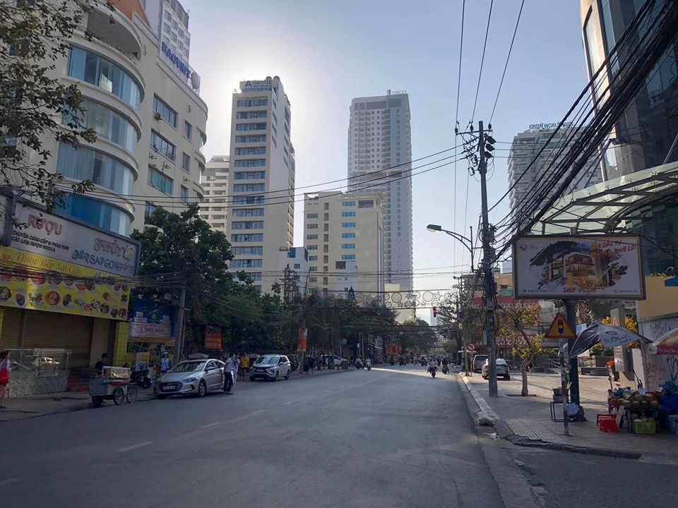 
Thành phố Nha Trang "ảm đạm" sau dịch bệnh Corona.