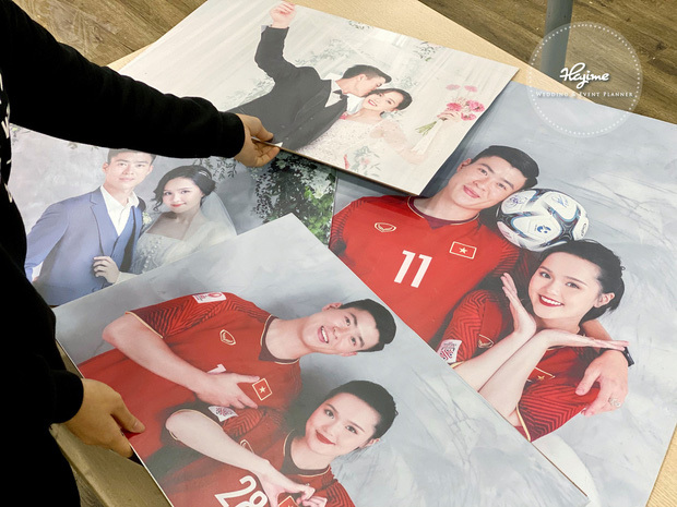  
Nhiều bức hình sẽ treo tại lễ cưới của Duy Mạnh và Quỳnh Anh