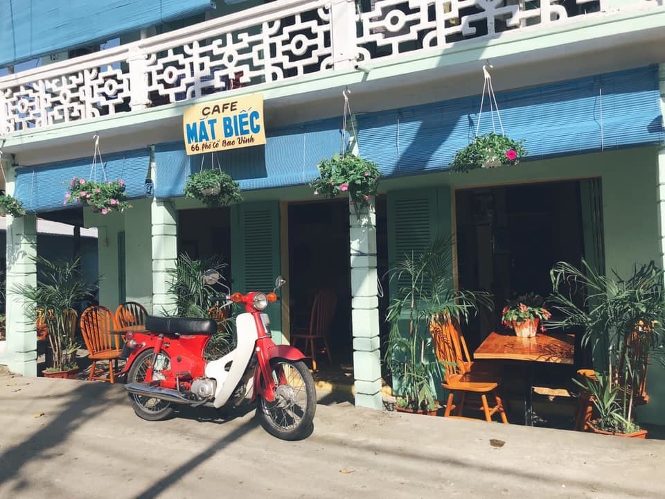  
Căn nhà của Hà Lan đã trở thành quán cà phê thu hút khách du lịch ở Huế. (Ảnh: Bùi Ninh)