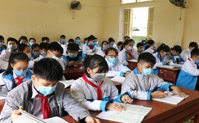  
38 học sinh tại Vĩnh Phúc có biểu hiện ho, sốt đều không phải trường hợp nghi nhiễm Corona. (Ảnh: Tiền Phong)