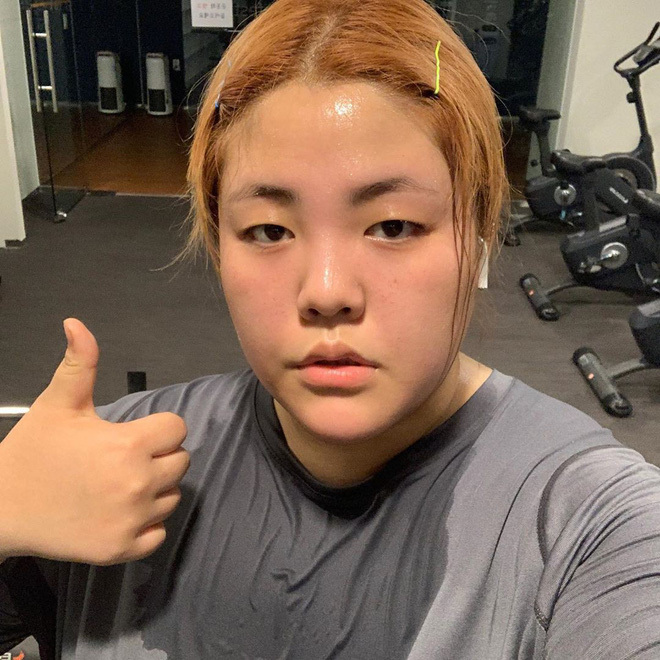  
Yang Soo Bin thường xuyên check in ở phòng gym sau khi lên "dây cót" giảm cân. (Ảnh: Naver)