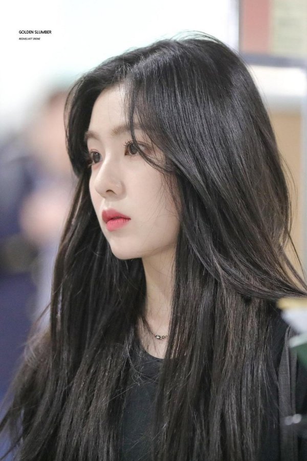  
Chẳng cần make-up cầu kỳ, Irene vẫn xinh đẹp đến lạ thường. (Ảnh: Twitter)