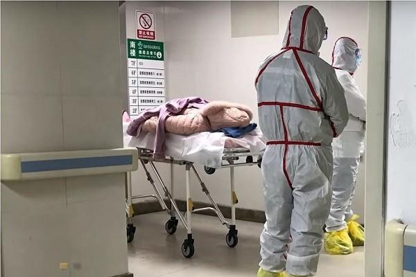 Chi phí điều trị Covid-19: Singapore và Mỹ thu giá đắt đỏ
