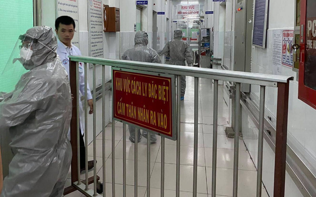  
Tại Việt Nam, công tác phòng dịch vẫn đang diễn ra trong tầm kiểm soát. (Ảnh: BizLive)