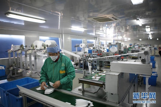 Dịch Covid-19 được đẩy lùi, Trung Quốc có nguy cơ thừa khẩu trang