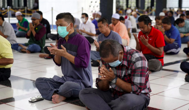  
Số người nhiễm bệnh tại Malaysia tăng vọt sau một sự kiện Hồi giáo (Ảnh: Zing)