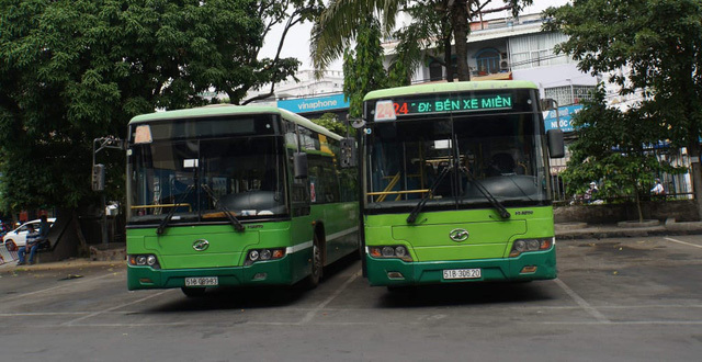  
Xe buýt tại TP.HCM tạm dừng từ 1/4 để phòng dịch (Ảnh: Nhịp sống Việt)