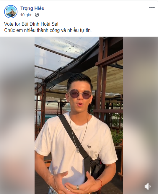  
"Vote for Bùi Đình Hoài Sa! Chúc em nhiều thành công và nhiều tự tin", anh viết caption. 