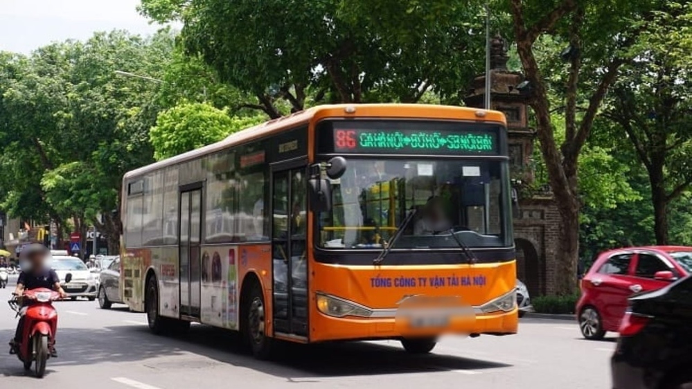  
Xe bus tại Hà Nội sẽ giảm 80% công suất hoạt động trong vòng 2 tuần. (Ảnh: Pinterest)
