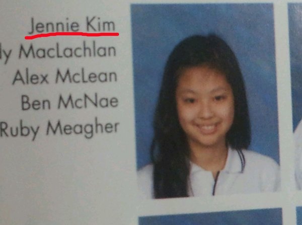  
Jennie được hưởng một nền giáo dục tốt ở New Zealand. (Ảnh: Twitter)