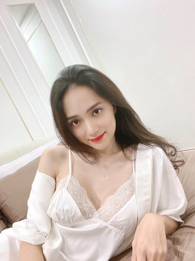 
Nhan sắc đẹp tựa nữ thần của Hương Giang trong thời điểm hiện tại. (Ảnh: Instagram NV)