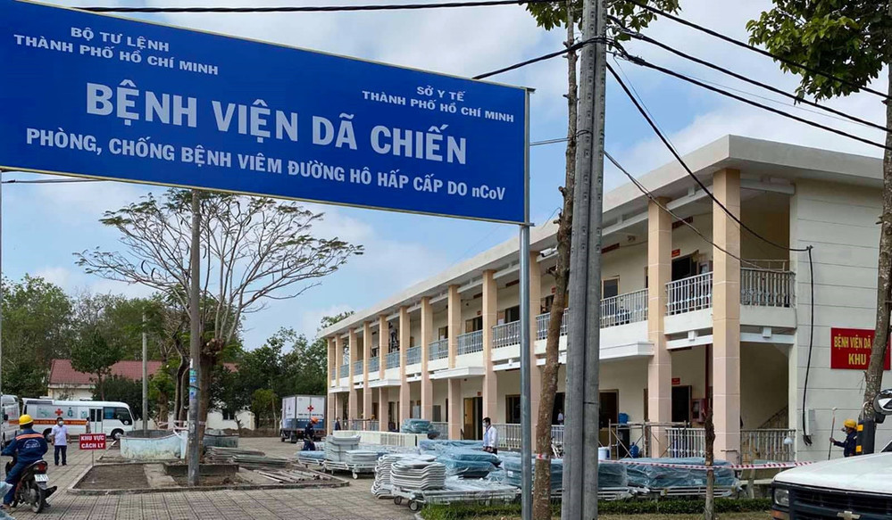  
Nếu sinh viên đi học trở lại, Thành phố Hồ Chí Minh sẽ phải xây thêm khu cách ly dã chiến. Ảnh: PLO