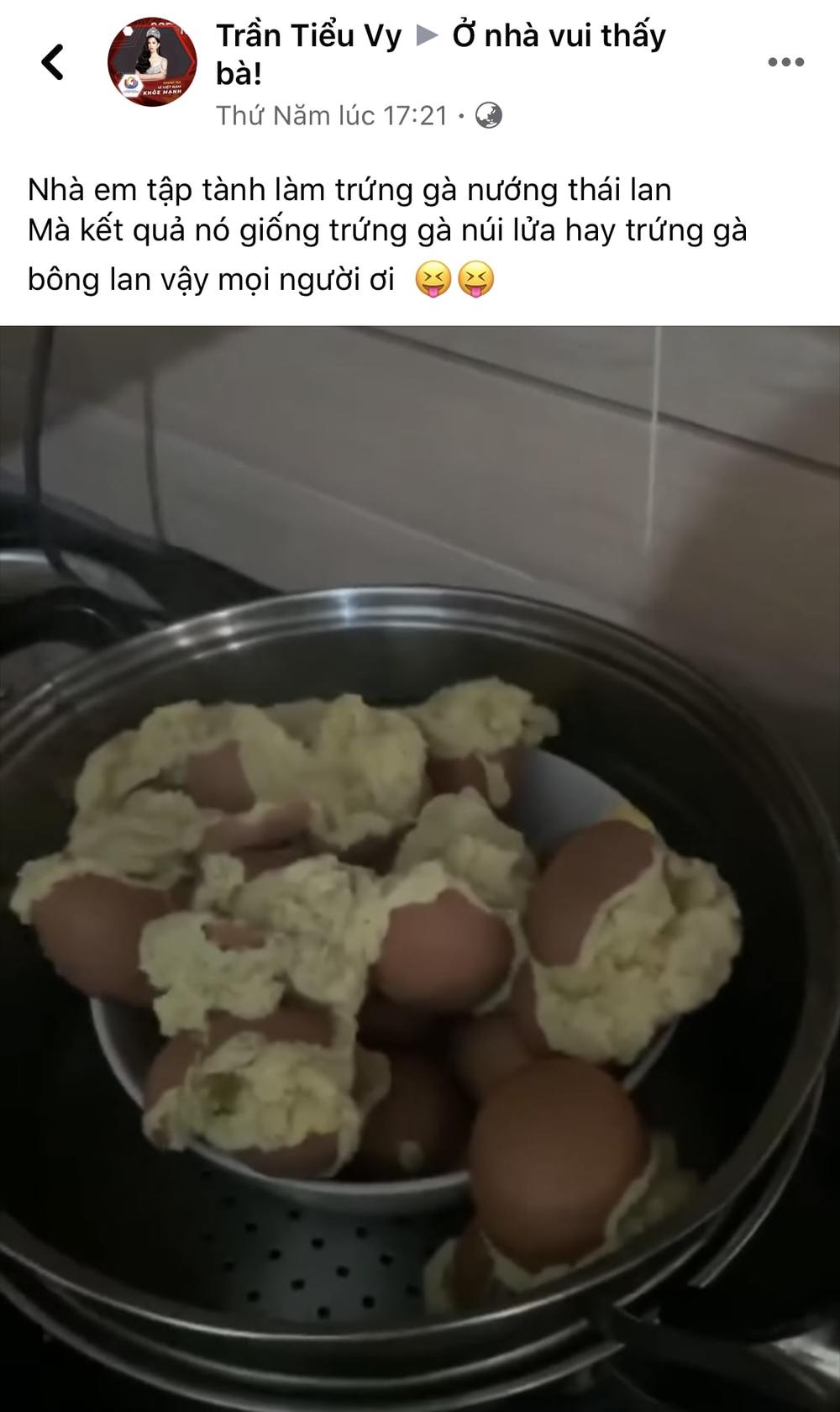  
Món trứng nướng thất bại vài ngày trước mà Tiểu Vy chia sẻ.