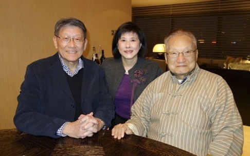  
Ông Wang (trái) cùng Kim Dung (phải). (Ảnh: SCMP)