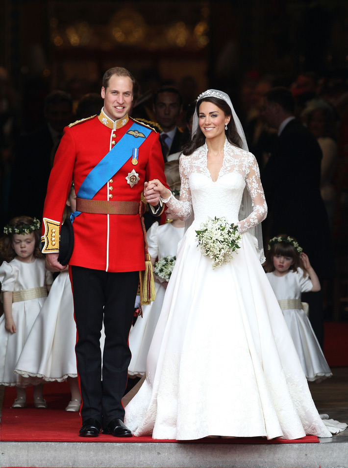  
Chiếc váy cưới lộng lẫy của Công nương Kate Middleton luôn nhận được sự quan tâm của dư luận và truyền thông quốc tế. (Ảnh: The Telegraph)