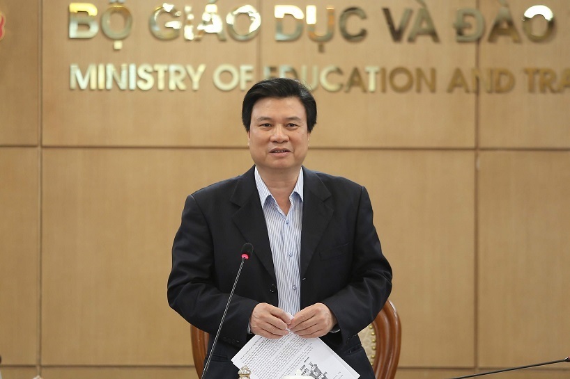  
Thứ trưởng Bộ GD&ĐT phát biểu tại cuộc họp trực tuyến (Ảnh: Vietnamnet)