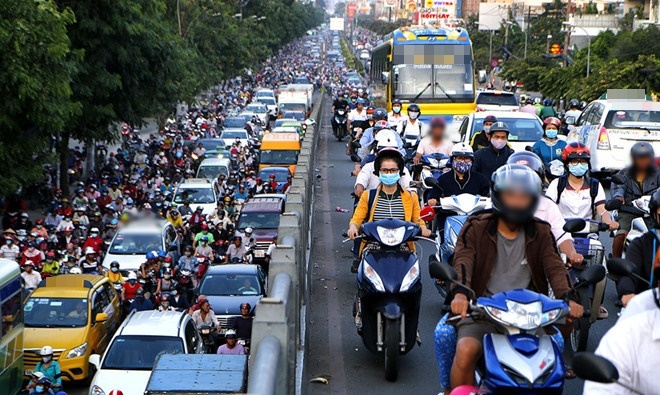  
Tình trạng kẹt xe, ùn tắc diễn ra khá nhiều tại một số tuyến đường nội thành của Thành phố Hồ Chí Minh. (Ảnh: Thanh Niên)