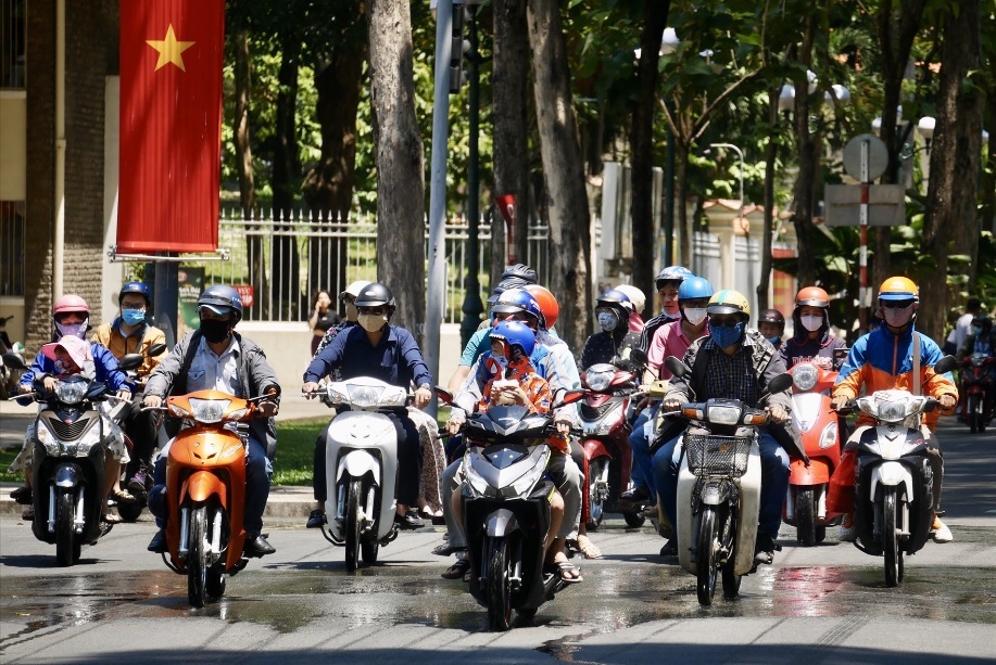  
Trưa ngày 02/05 vừa qua, chỉ số tia UV tại TP. Hồ Chí Minh đã đạt mức 11. (Ảnh minh họa: Lao Động)
