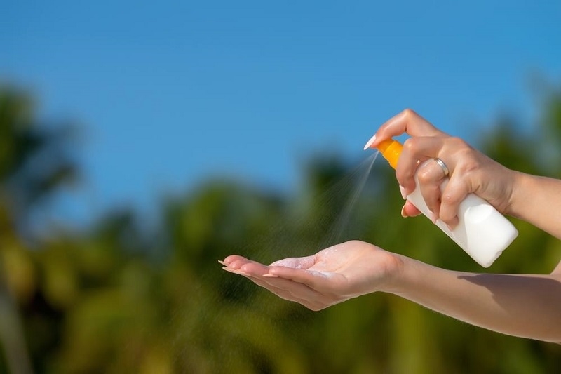  
Kem chống nắng đóng vai trò quan trọng trong việc bảo vệ da khỏi tác động xấu từ mặt trời. (Ảnh minh họa: Naver)