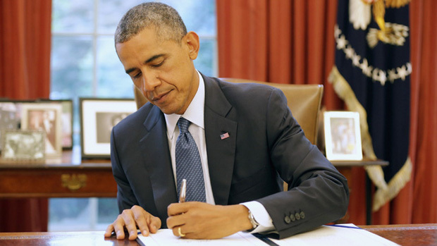  
Cựu tổng thống Obama cũng là người thuận tay trái. (Nguồn ảnh: Pinterest)