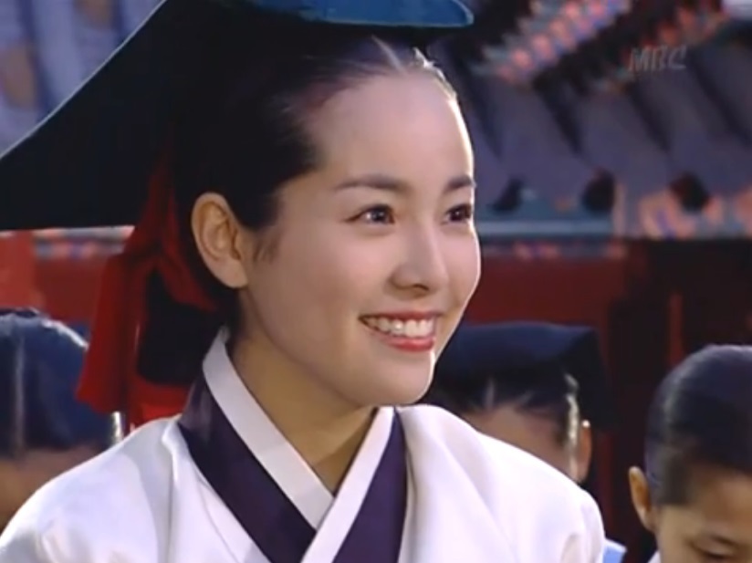  
Han Ji Min từng xuất hiện trong Nàng Dae Jang Geum thuở mới vào nghề. (Ảnh: Pinterest)