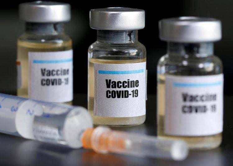  
Các loại thuốc tạm thời đang được đưa vào sử dụng trước khi tìm ra vắc-xin thích hợp để điều trị Covid-19. (Ảnh: Reuters)