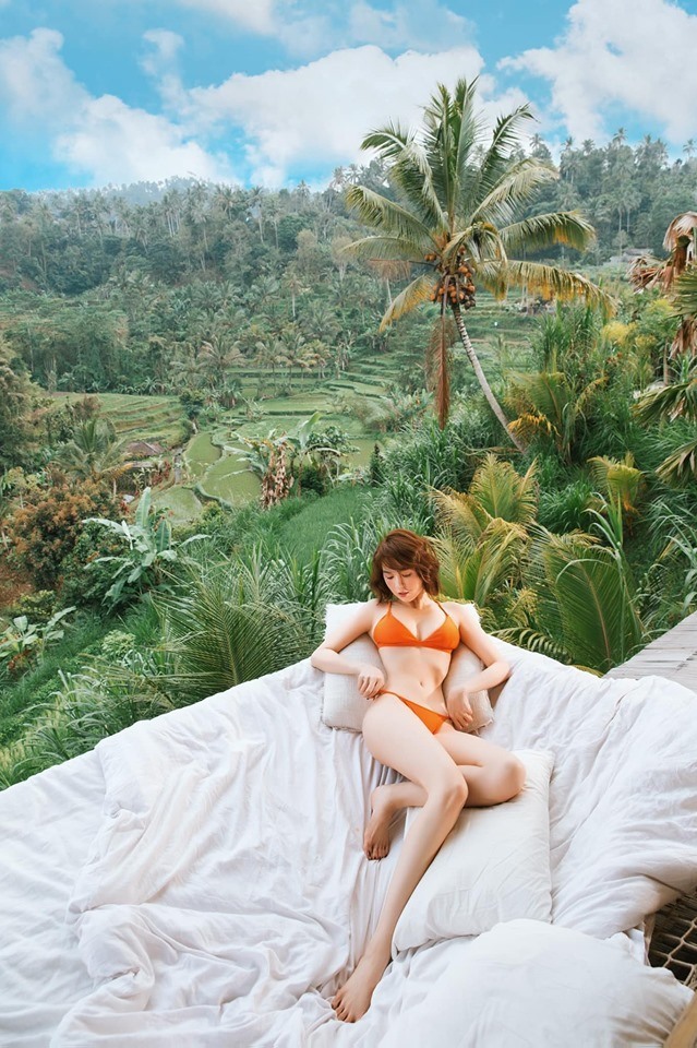  
Ngọc Trinh có chuyến du lịch sang chảnh tới Bali trong năm qua (Ảnh: Facebook nhân vật)
