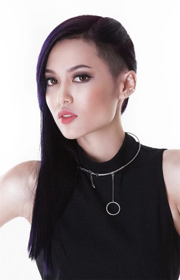  
Fung La trong Vietnam's Next top Model đã là được thay đổi kiểu tóc sang cạo 1/3 mái tóc và để phần trên dài quen thuộc. Đây được xem là màn "lột xác" thành công của chương trình. (Ảnh: Minh họa)