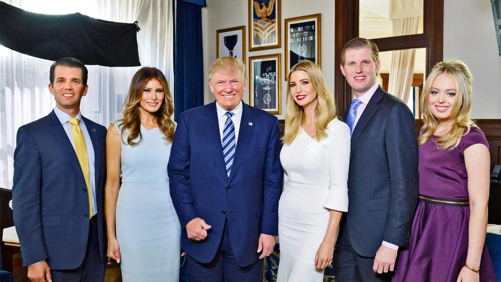  
Gia đình của tổng thống Trump. (Ảnh: The Times)