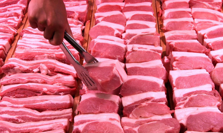  
Thịt lợn là thực phẩm quen thuộc với nhiều gia đình (Ảnh: Báo Đầu tư)