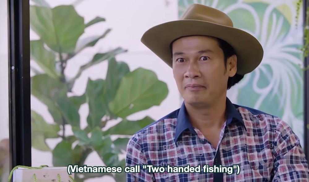  
Tiết Cương là khách mời trong tập 4 với chủ đề "bắt cá hai tay". (Ảnh chụp màn hình) - Tin sao Viet - Tin tuc sao Viet - Scandal sao Viet - Tin tuc cua Sao - Tin cua Sao