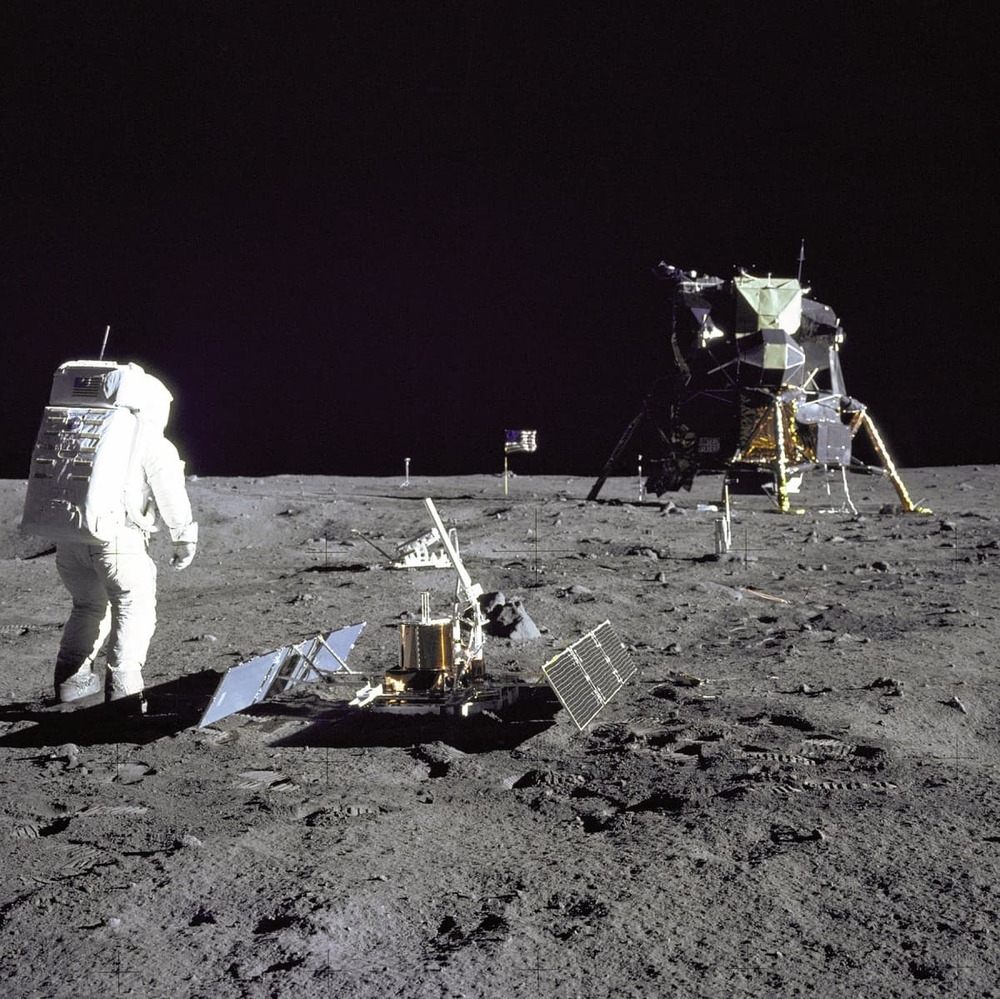  
Hình ảnh một phi hành gia trên Mặt Trăng. (Ảnh: NASA)