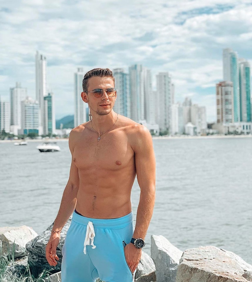  
Body của Paulo Rothhaar đúng chuẩn cực phẩm. (Ảnh: Instagram NV)