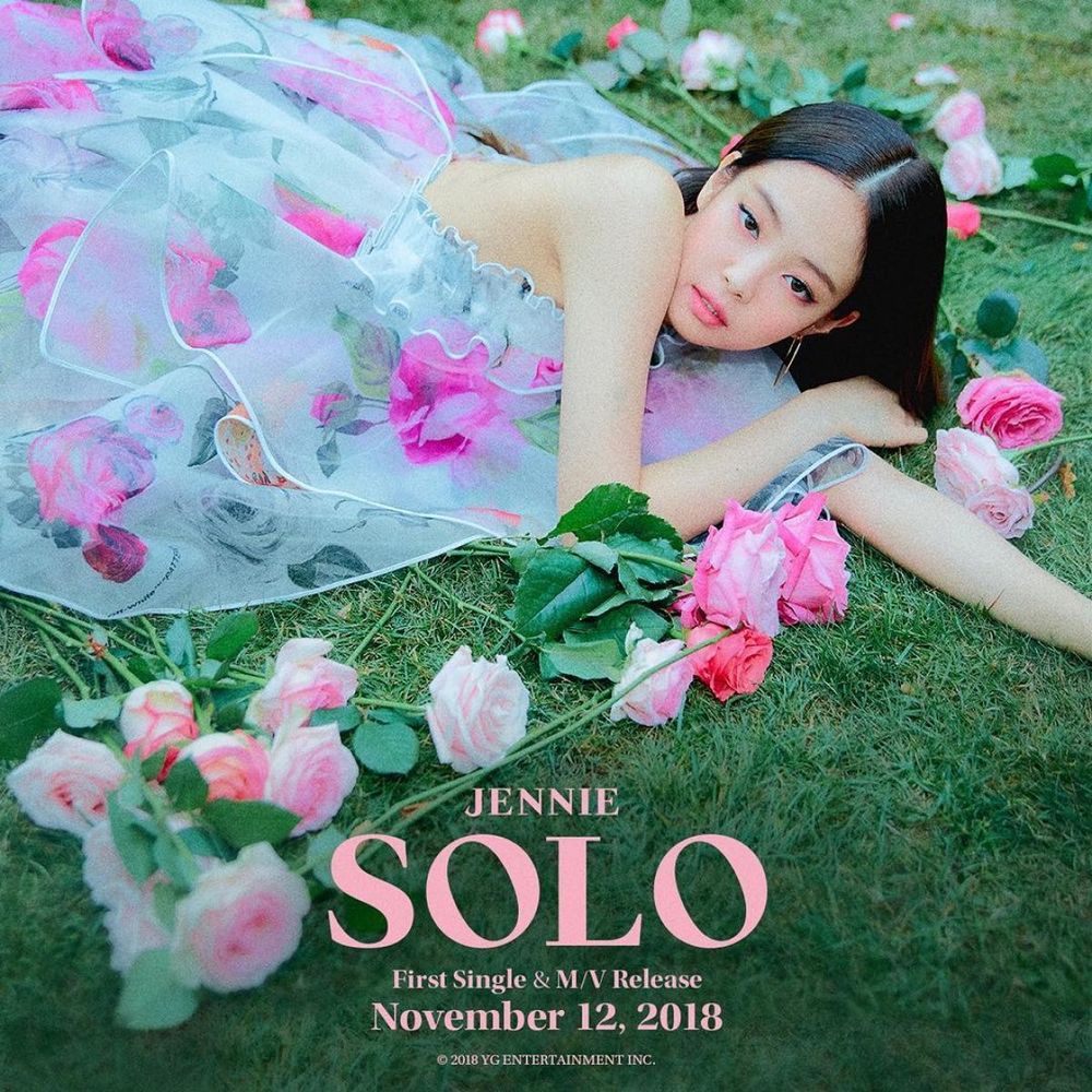  
Poster MV Solo ra mắt tháng 12/2018 