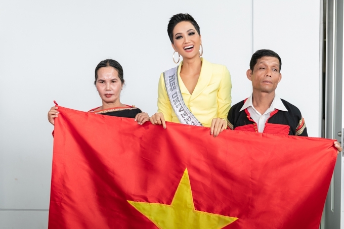 Sao Việt xúc động kể lại kỉ niệm nhân ngày của Cha 2020 - Tin sao Viet - Tin tuc sao Viet - Scandal sao Viet - Tin tuc cua Sao - Tin cua Sao