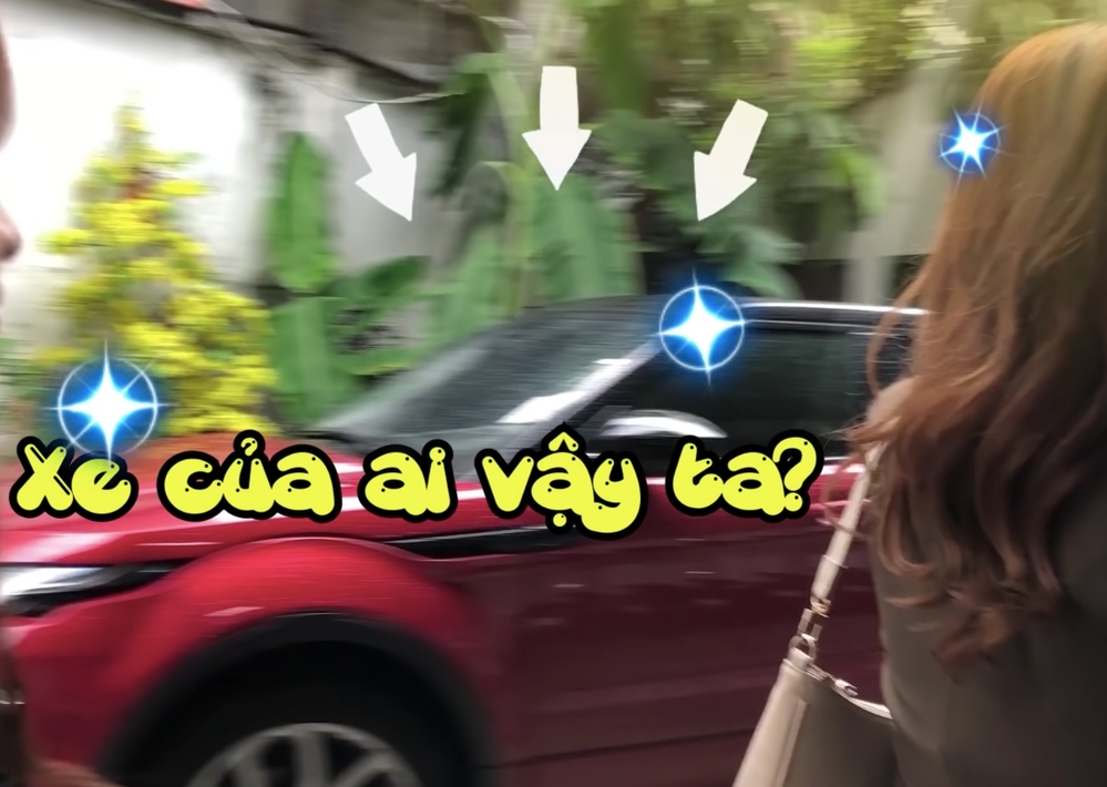  
Chủ nhân của đoạn video này cho hay Thiều Bảo Trâm đi xe của Sơn Tùng. Một nguồn tin thân cận cũng xác nhận nữ ca sĩ thường xuyên sử dụng chiếc xe này để phục vụ cho công việc. (Ảnh: Chụp màn hình) - Tin sao Viet - Tin tuc sao Viet - Scandal sao Viet - Tin tuc cua Sao - Tin cua Sao