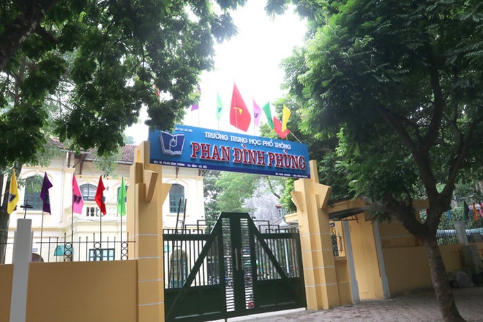  
Điểm thi tại trường Trung học phổ thông Phan Đình Phùng. (Ảnh: An Ninh Thủ Đô)