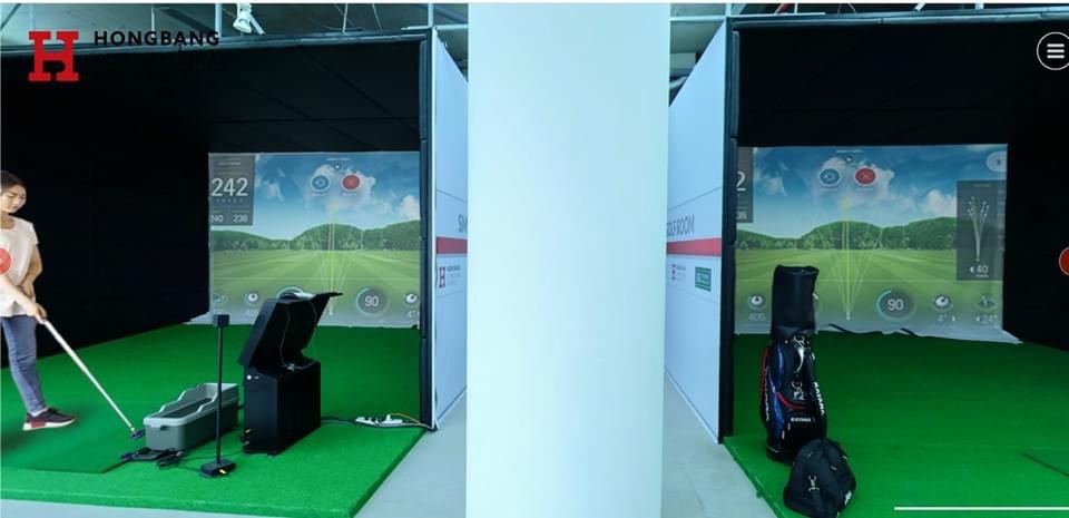  
Trường Hồng Bàng còn thiết kế cả khu vực sân chơi golf 3D cho sinh viên. (Ảnh: HIU)