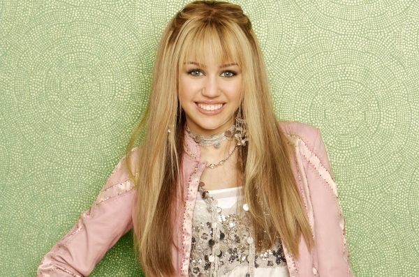  
Miley Cyrus từng nổi đình đám với series "Hannah Montana". (Ảnh: Billboard)